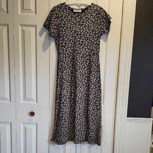 Natural By Known Supply Organic Cotton Short Sleeved Midi Floral Dress Size M